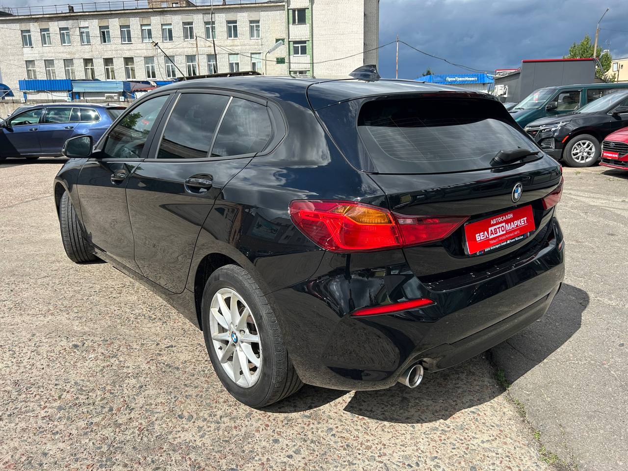 Фото автомобиля 6