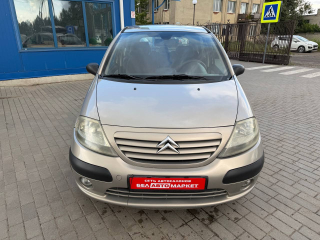 Фото автомобиля 3