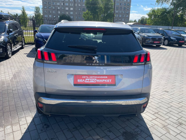 Фото автомобиля 12