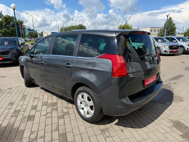Фото автомобиля 7