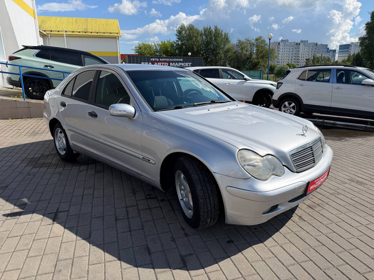 Фото автомобиля 3