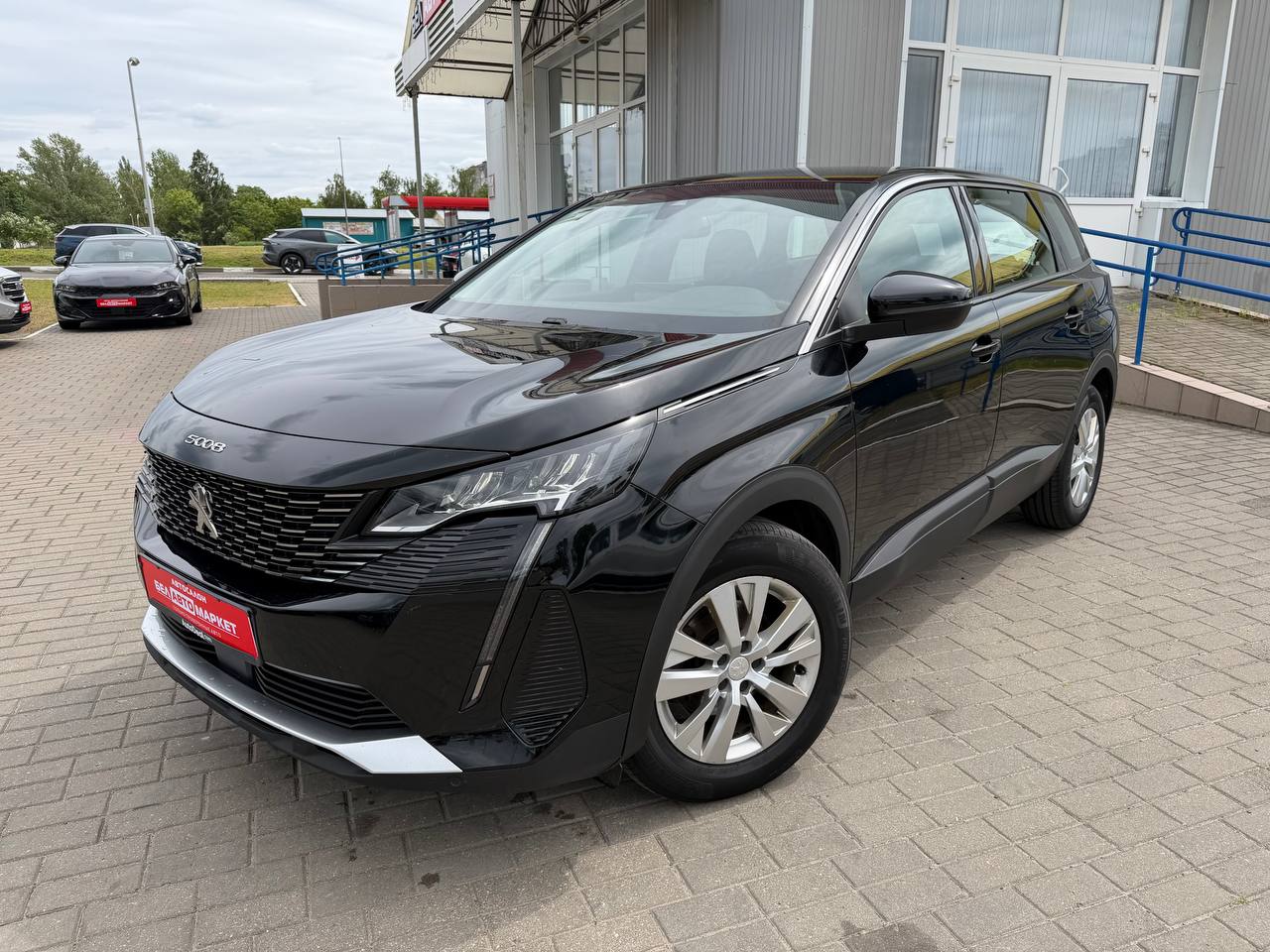 авто с пробегом peugeot 5008 2021