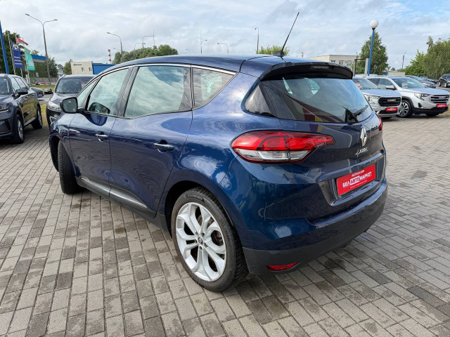 Фото автомобиля 7