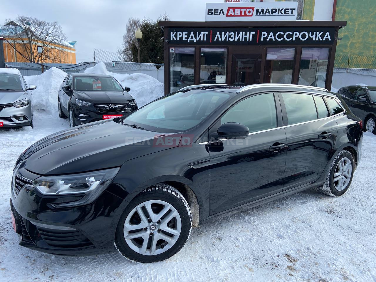 авто с пробегом renault megane 2019