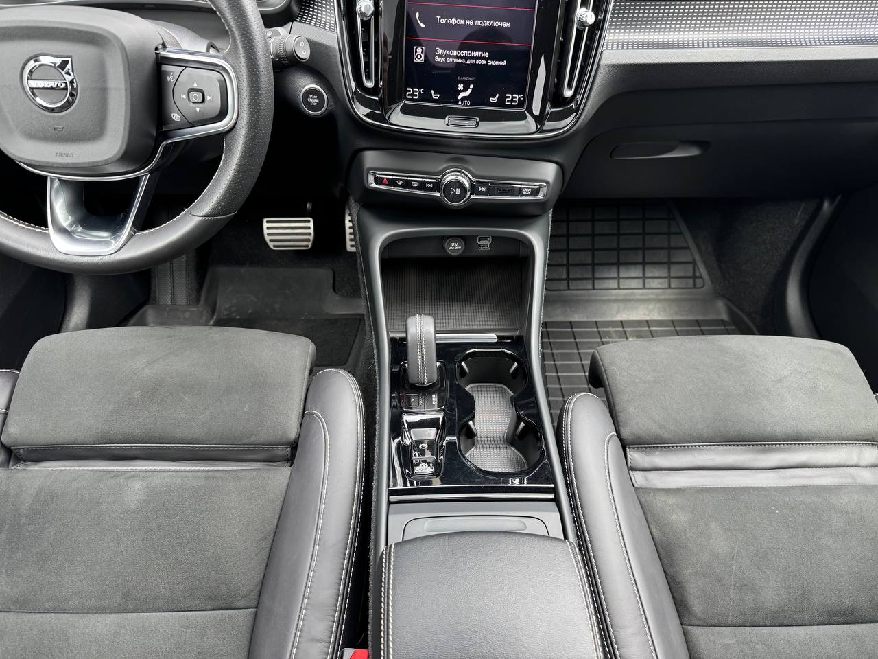 Фото автомобиля 12