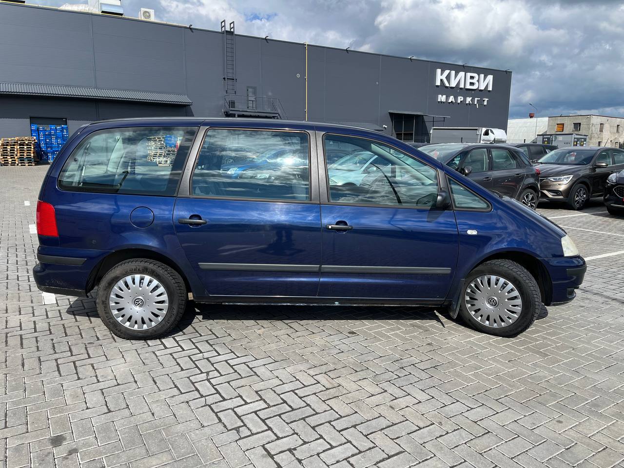 Фото автомобиля 3
