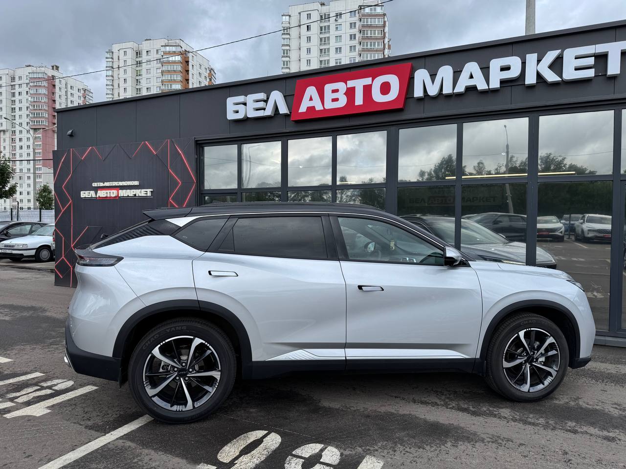 Фото автомобиля 3