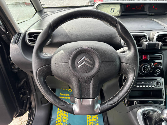 Фото автомобиля 1