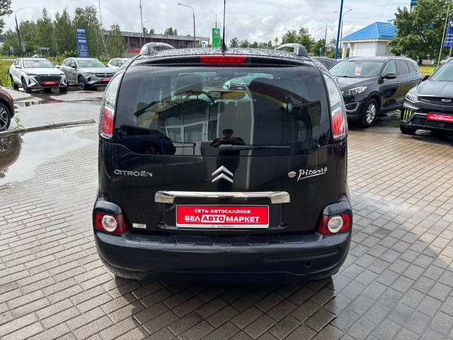 Фото автомобиля 6