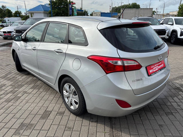 Фото автомобиля 6