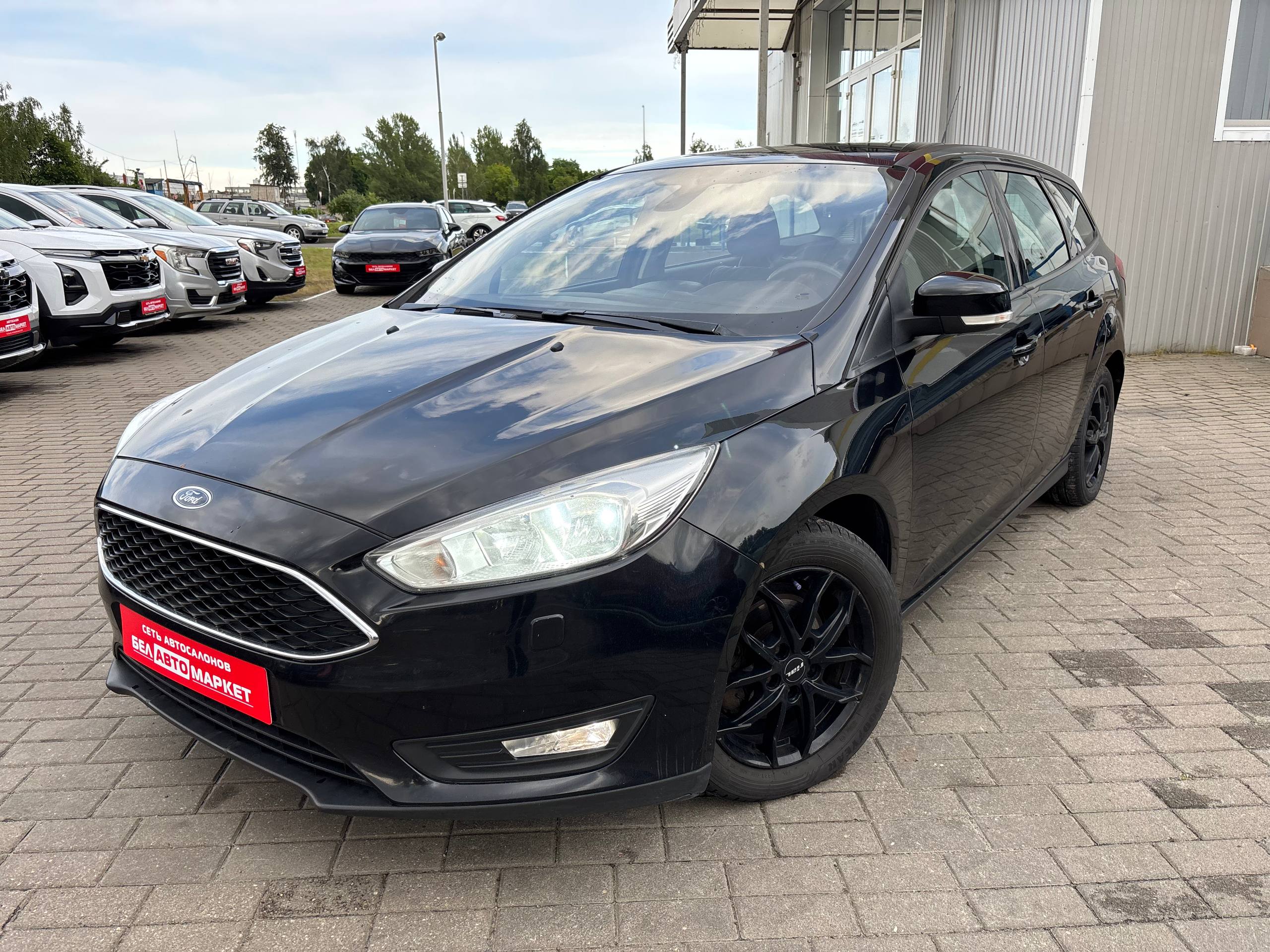 авто с пробегом ford focus 2015