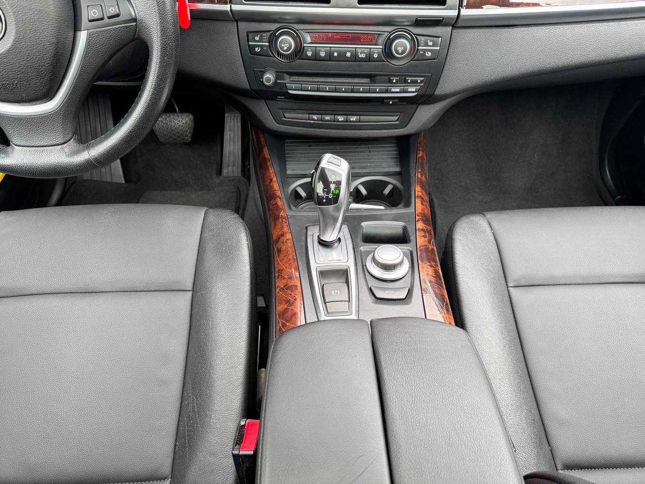 Фото автомобиля 12