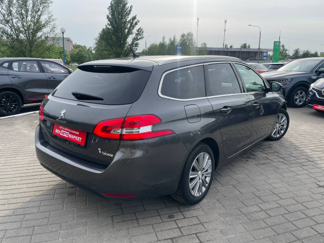 Фото автомобиля 6