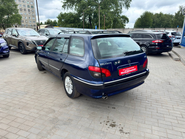 Фото автомобиля 7