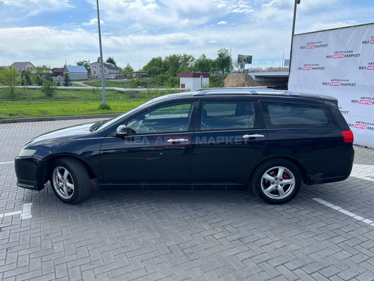 Фото автомобиля 8