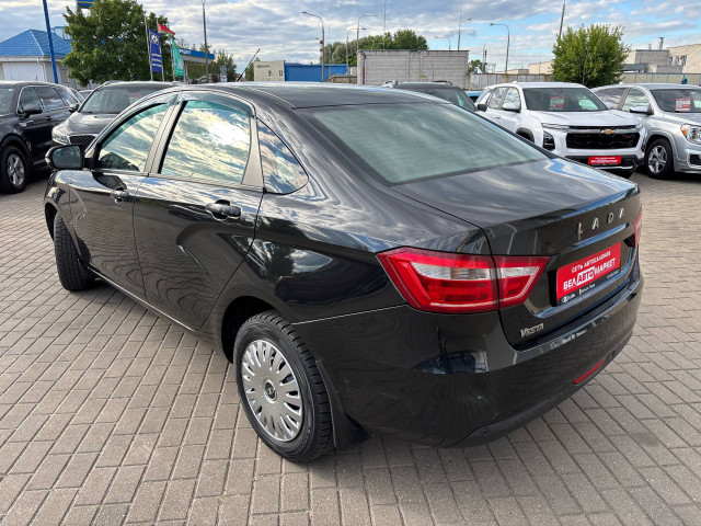 Фото автомобиля 6