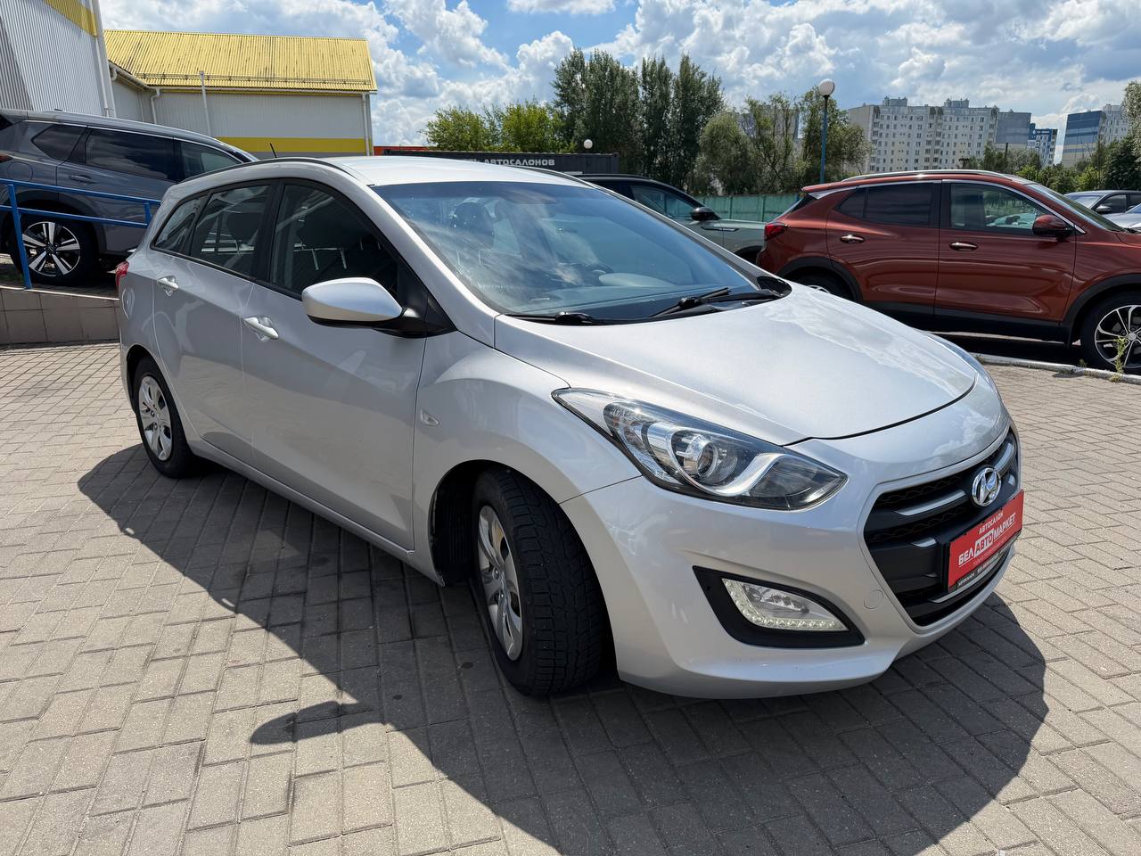 Фото автомобиля 3
