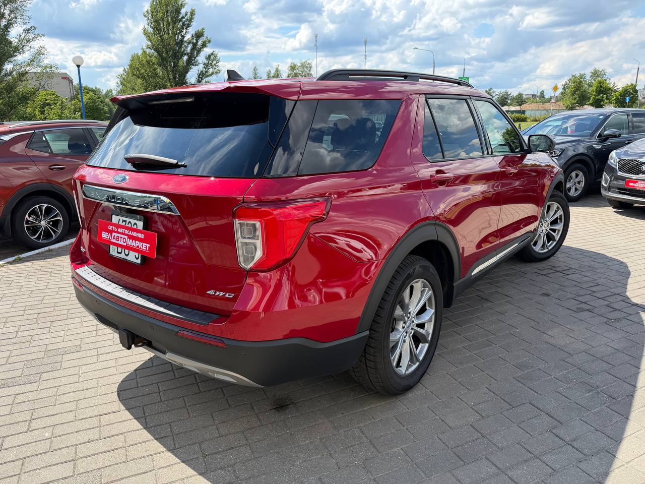 Фото автомобиля 6