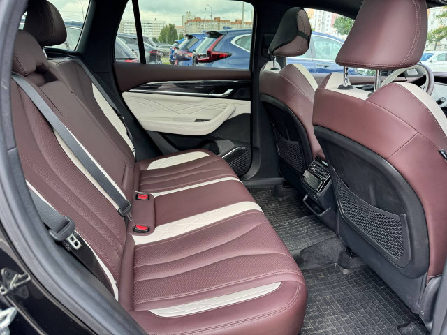 Фото автомобиля 17