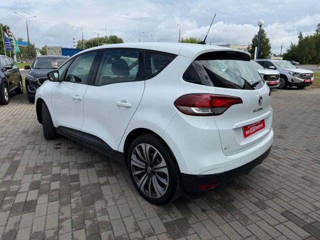Фото автомобиля 6