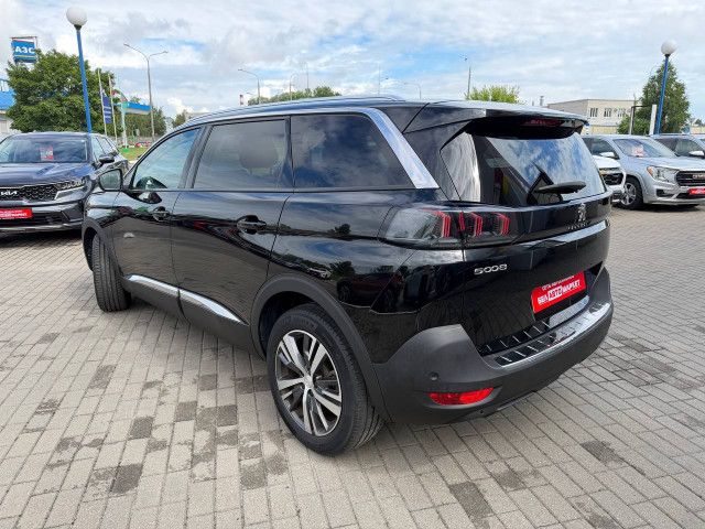 Фото автомобиля 7