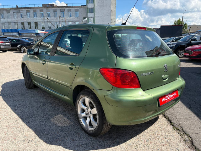 Фото автомобиля 6