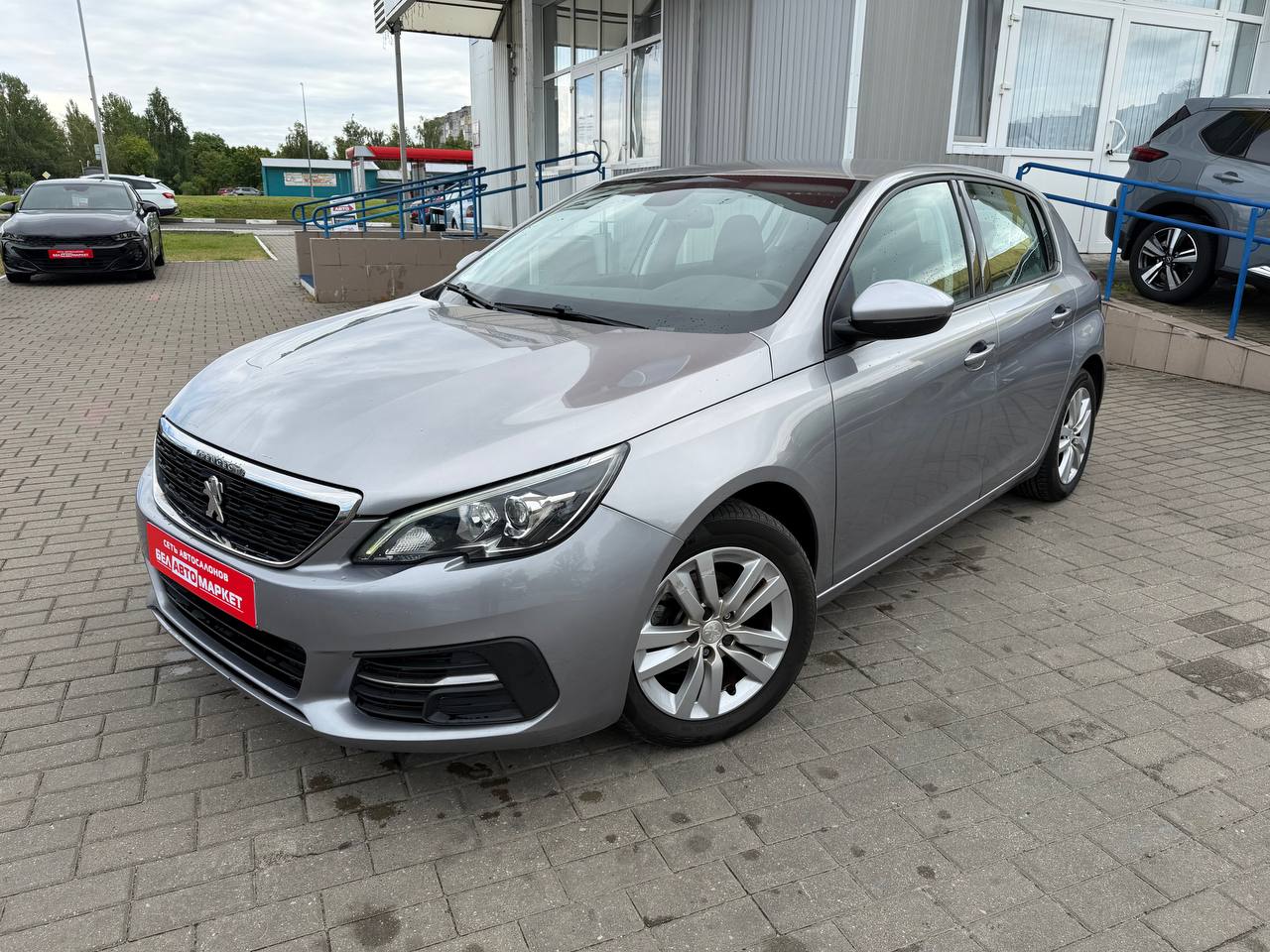 авто с пробегом peugeot 308 2018