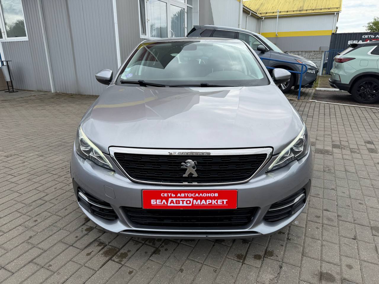 Фото автомобиля 2