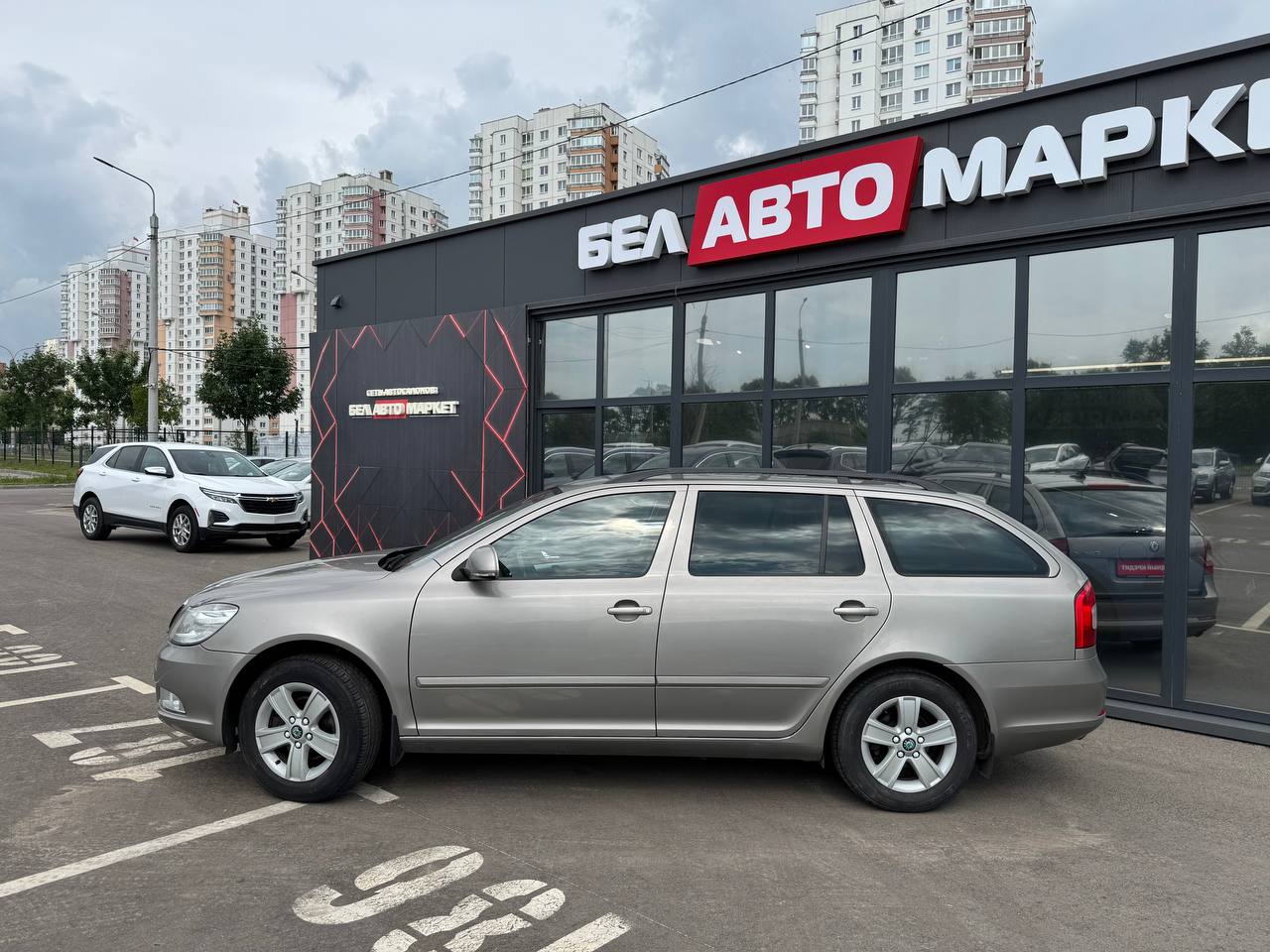 Фото автомобиля 7
