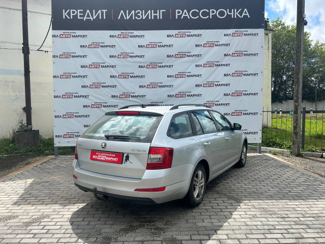 Фото автомобиля 3