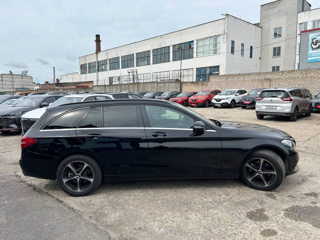 Фото автомобиля 3