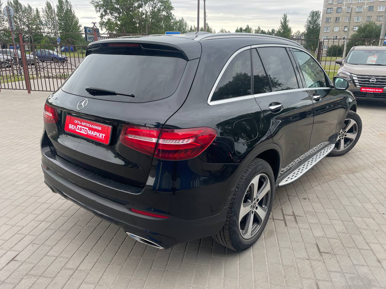 Фото автомобиля 3