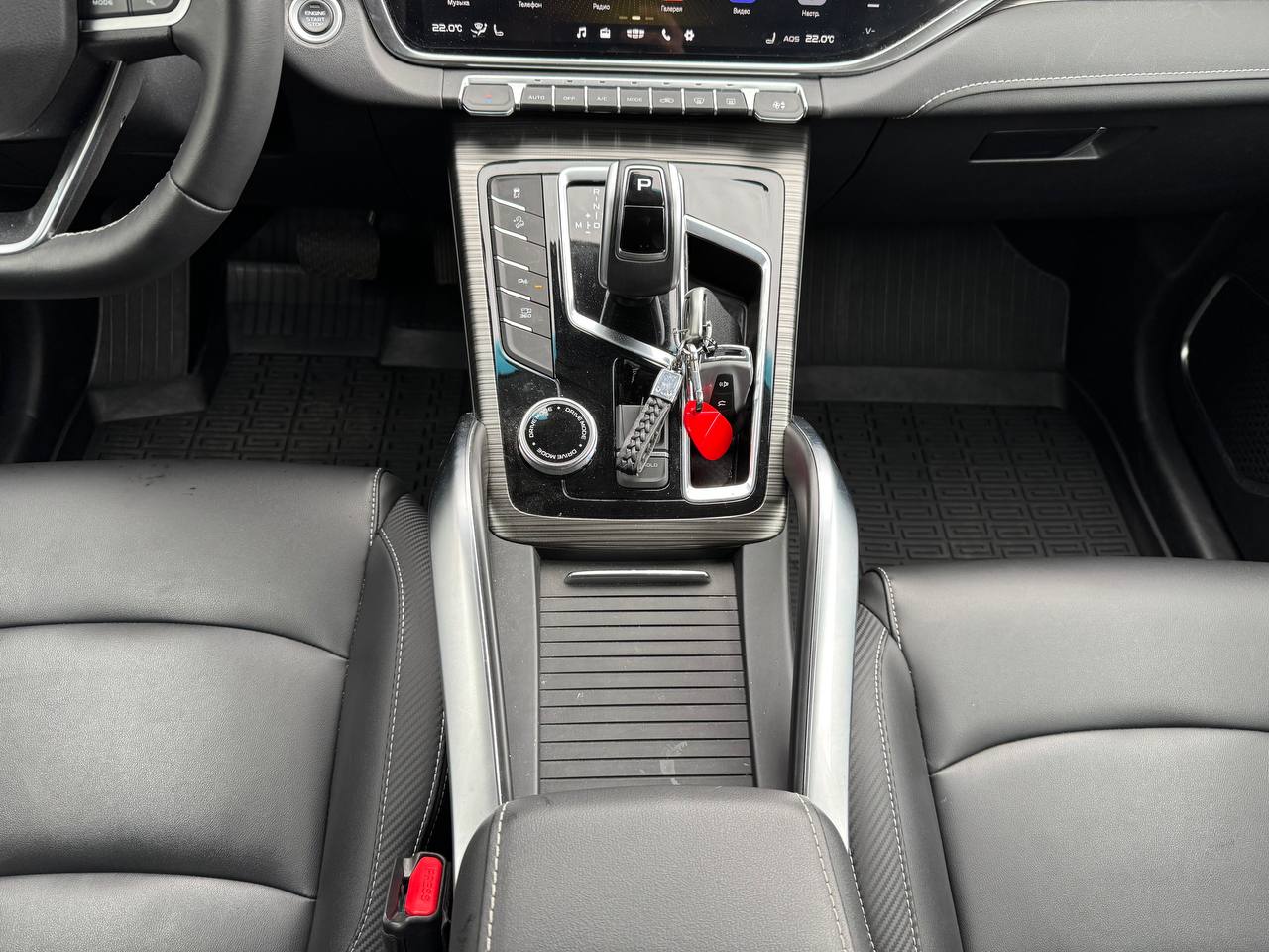 Фото автомобиля 12
