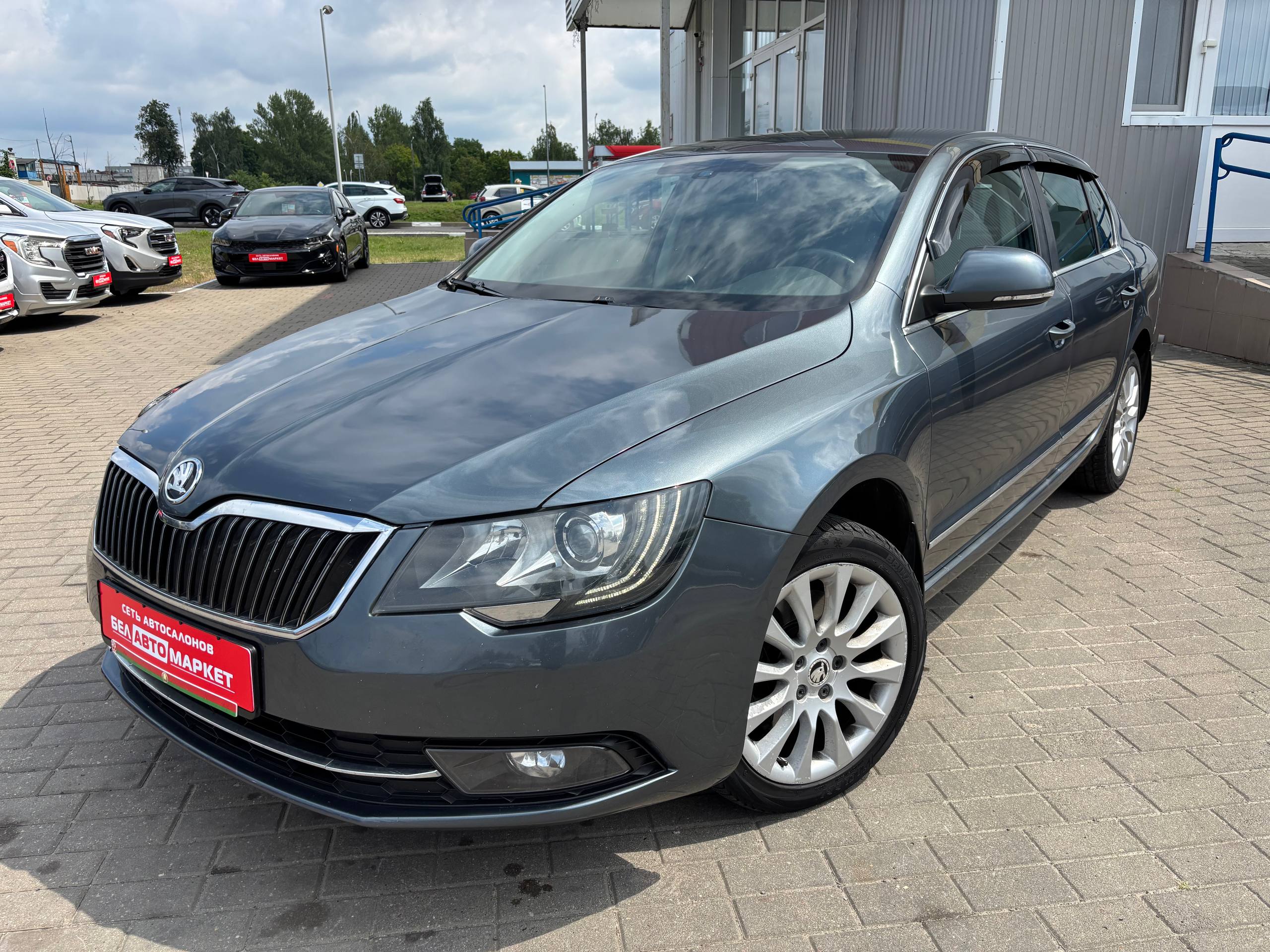 авто с пробегом skoda superb 2013