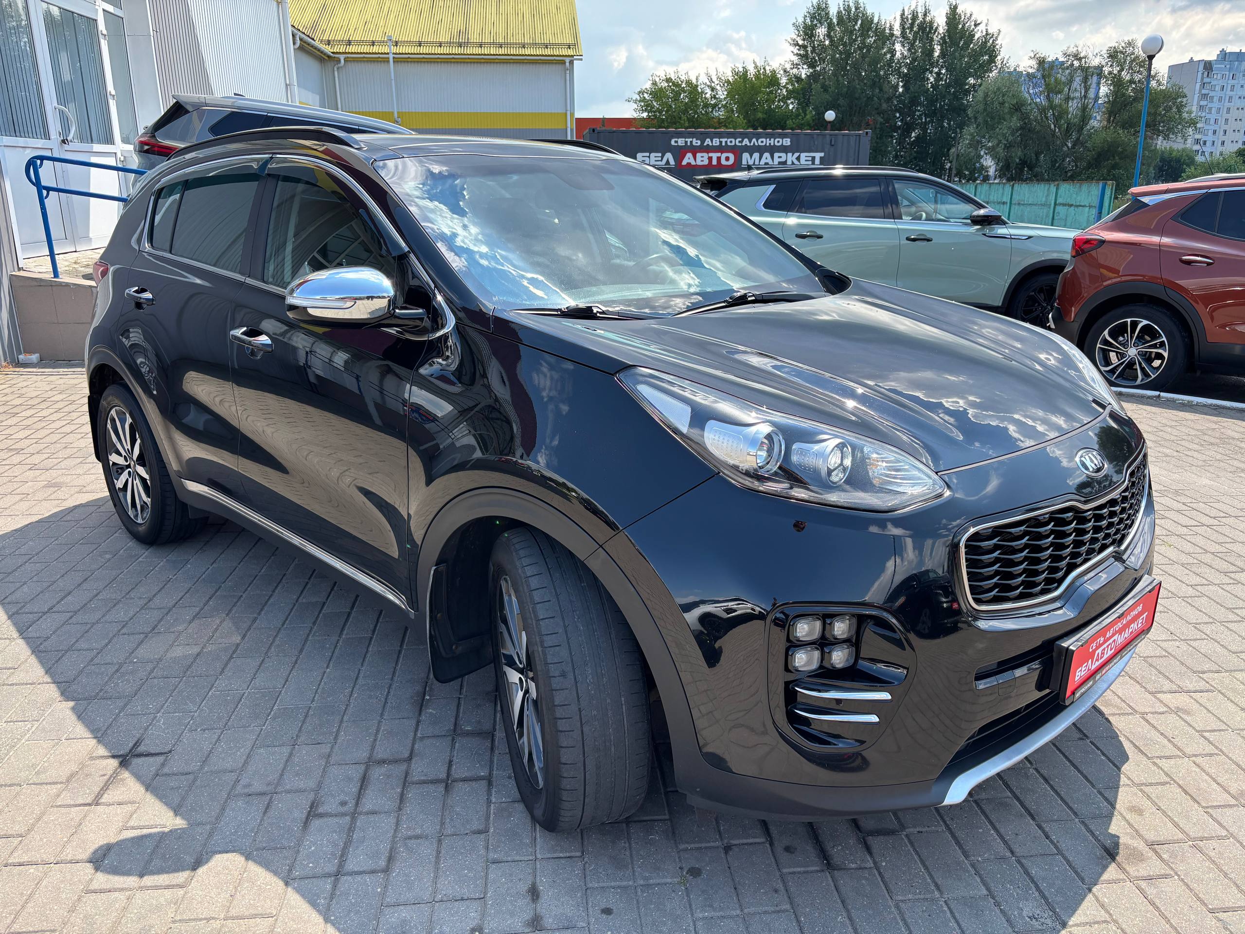 Фото автомобиля 3