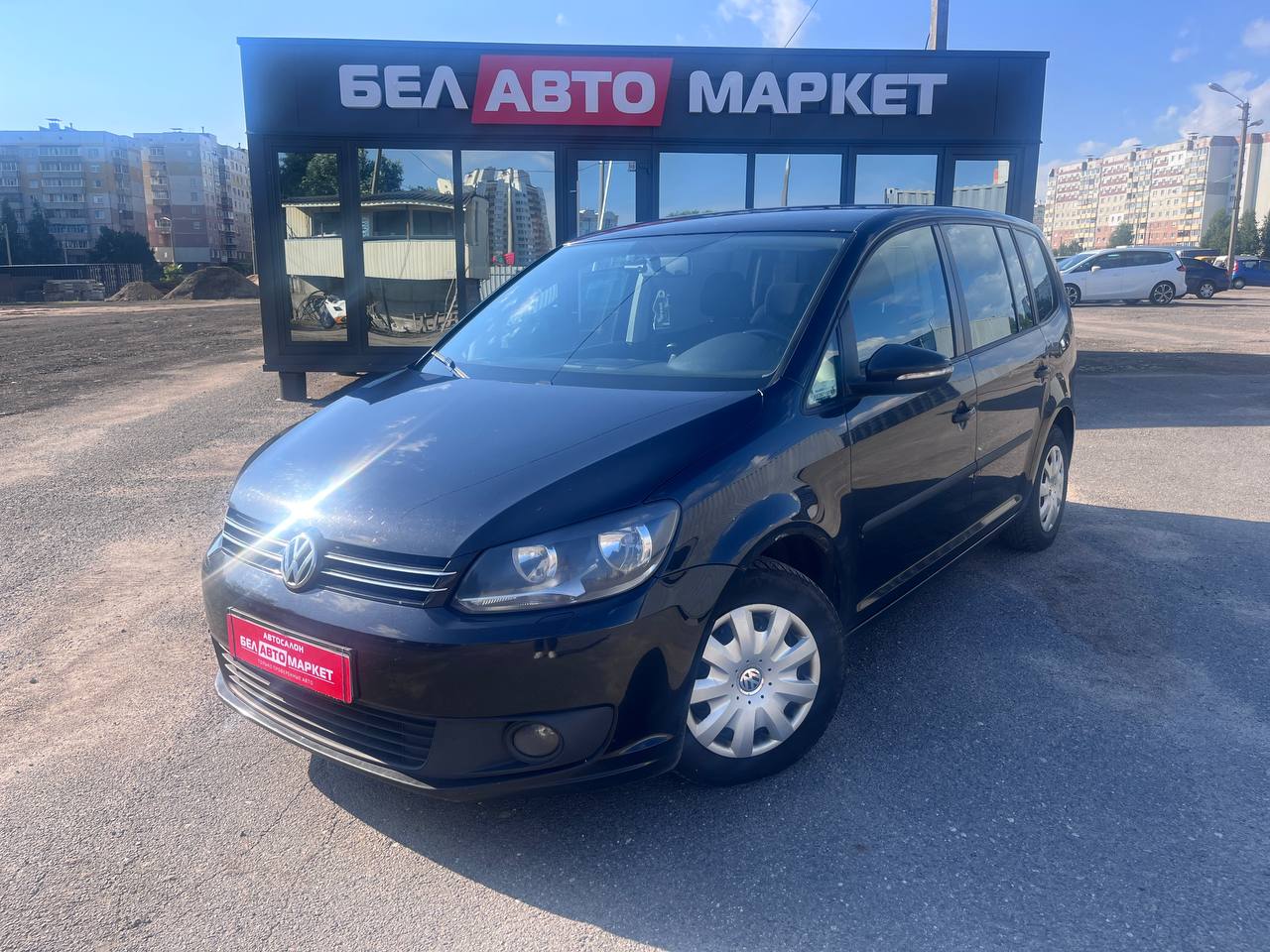 авто с пробегом volkswagen touran 2014
