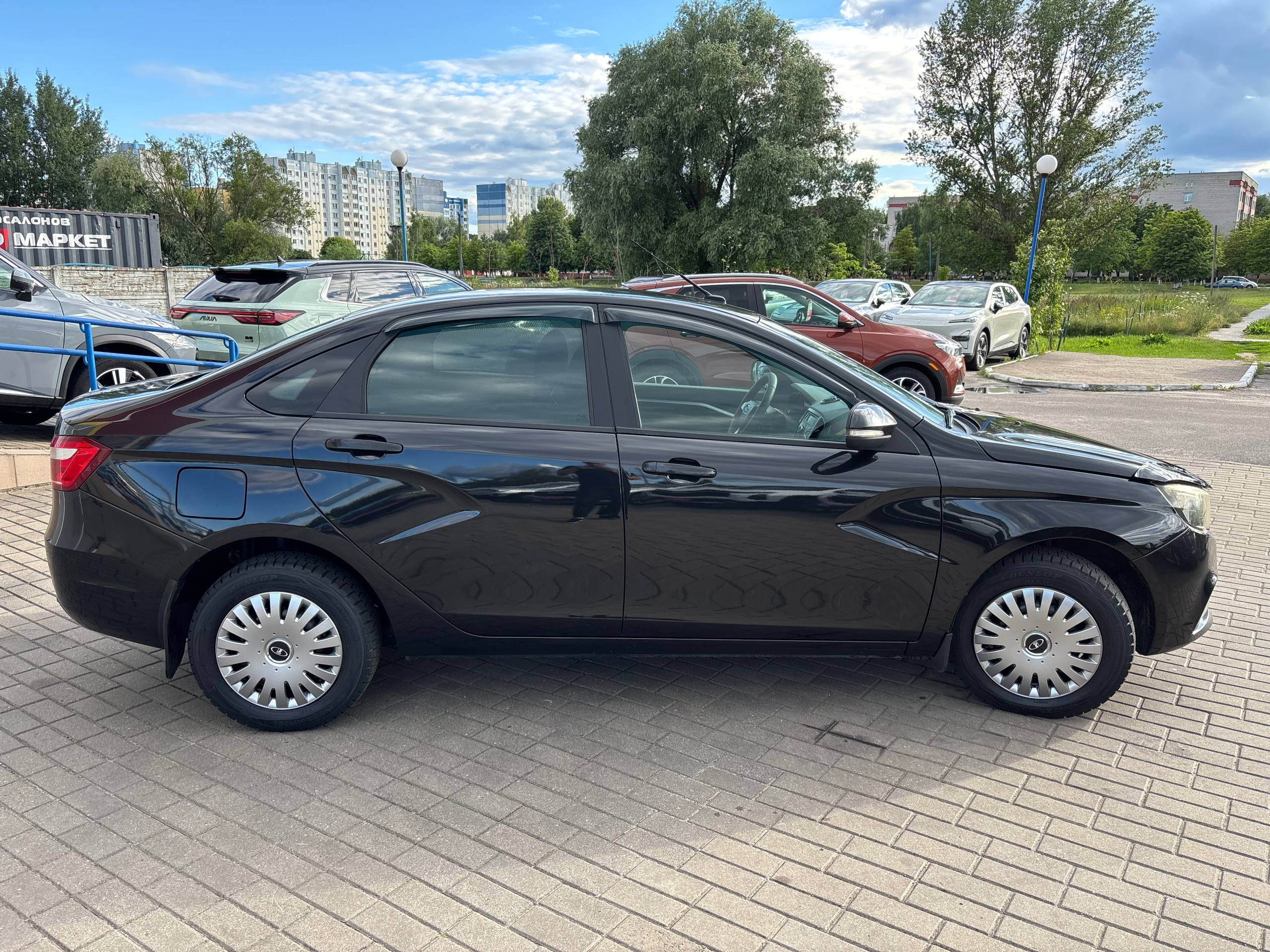 Фото автомобиля 3