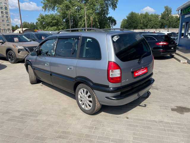 Фото автомобиля 9