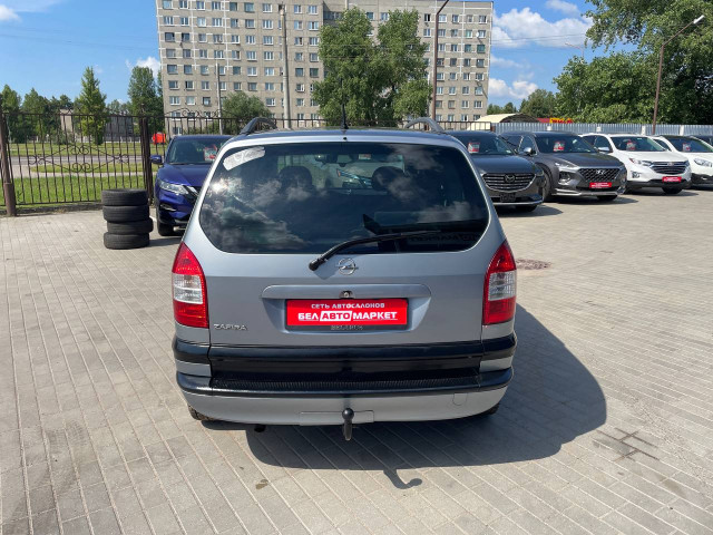 Фото автомобиля 10