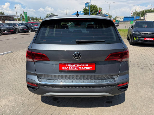 Фото автомобиля 6