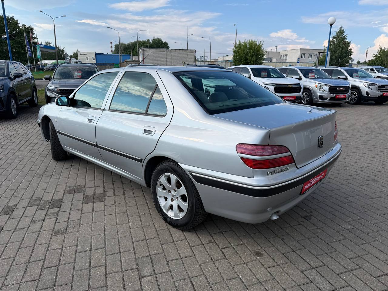 Фото автомобиля 6