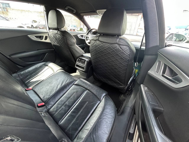 Фото автомобиля 12