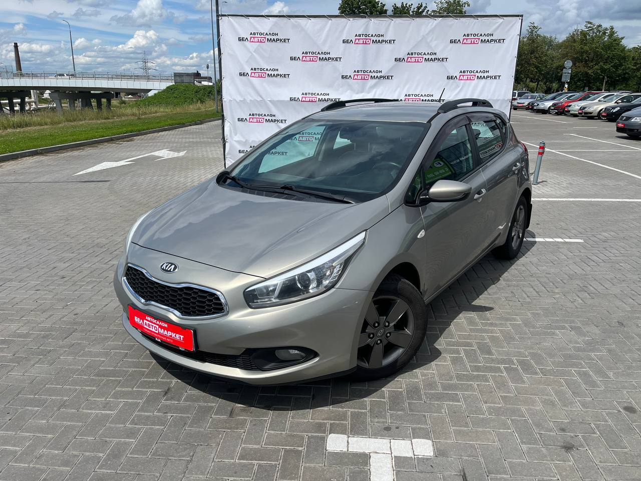 авто с пробегом kia cee'd 2012