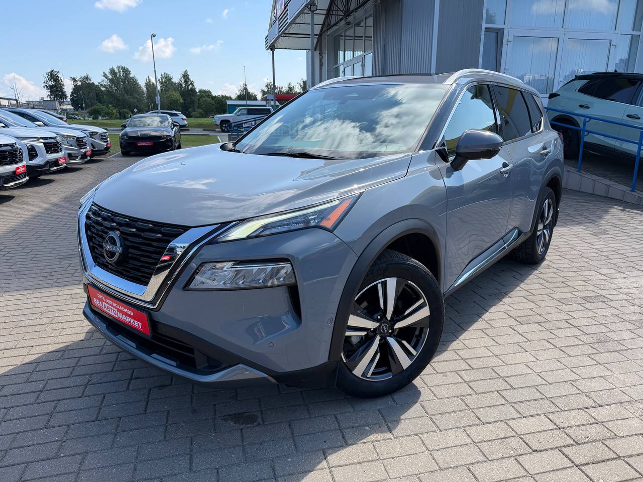 авто с пробегом nissan rogue 2023
