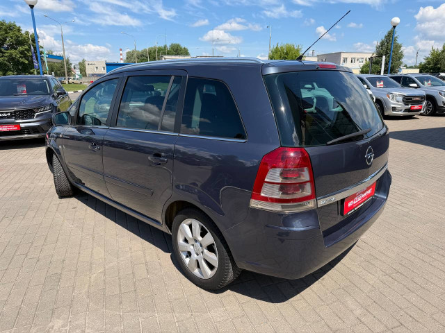 Фото автомобиля 2