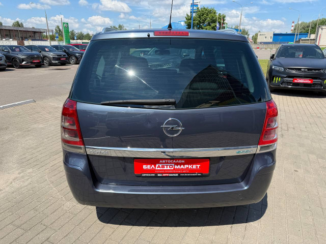 Фото автомобиля 6