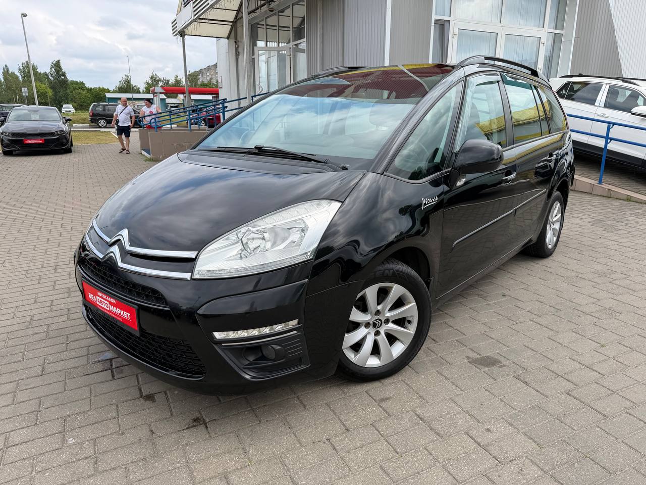 авто с пробегом citroen C4 Grand Picasso 2010