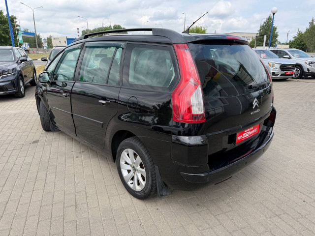 Фото автомобиля 2