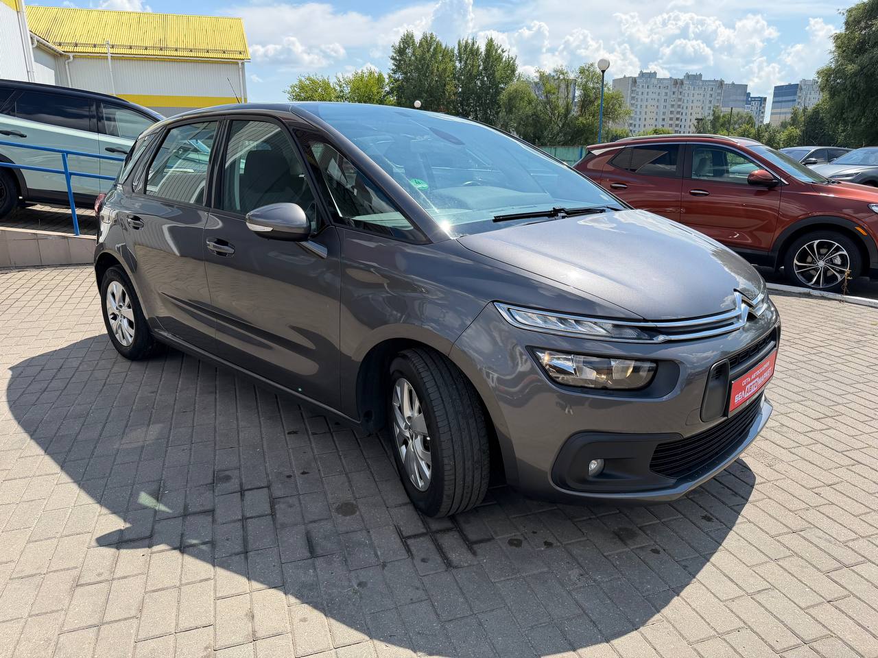 Фото автомобиля 1