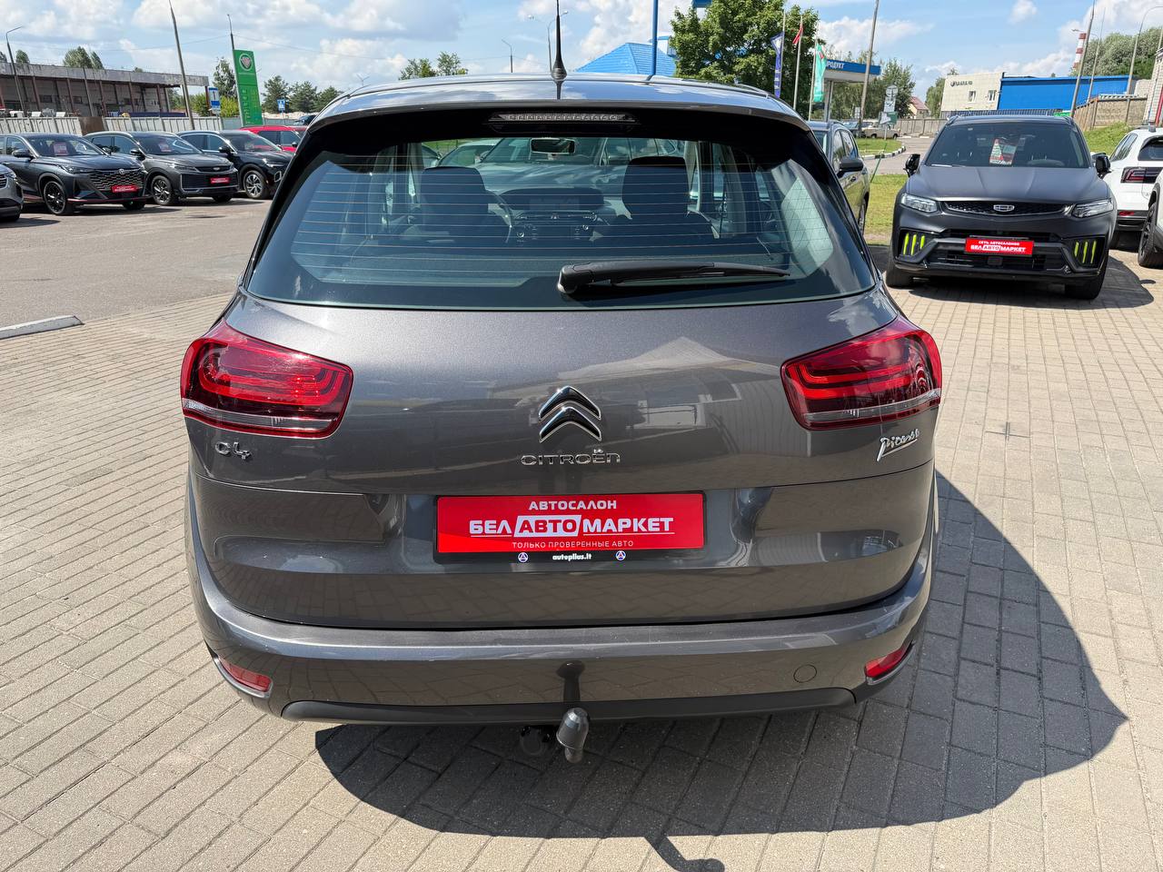 Фото автомобиля 5
